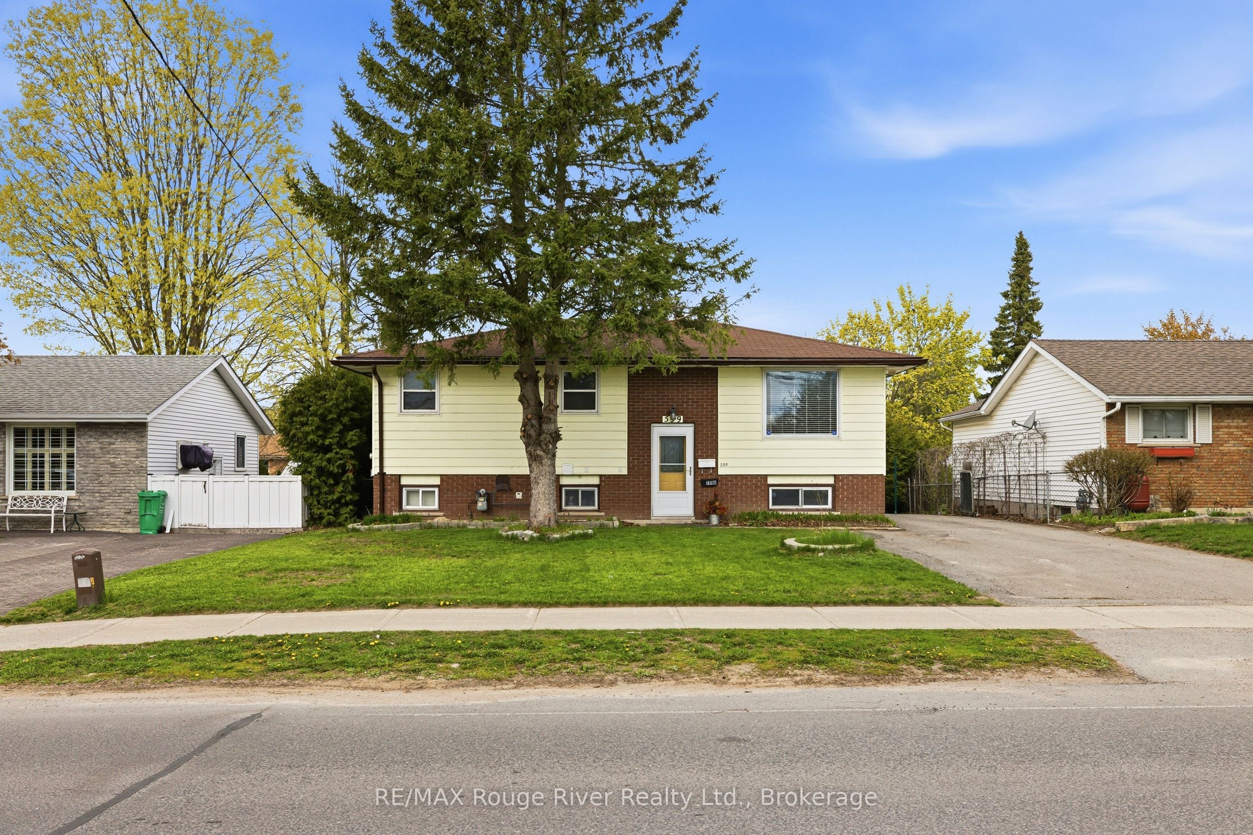 UNIT 2-599 Otonabee Drive, Peterborough, ON, K9J 7X8