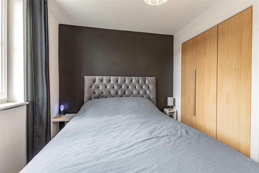 Additional image 14 of 2 bed flat for sale6/8 Weavers Linn, Tweedbank, Galashiels TD1