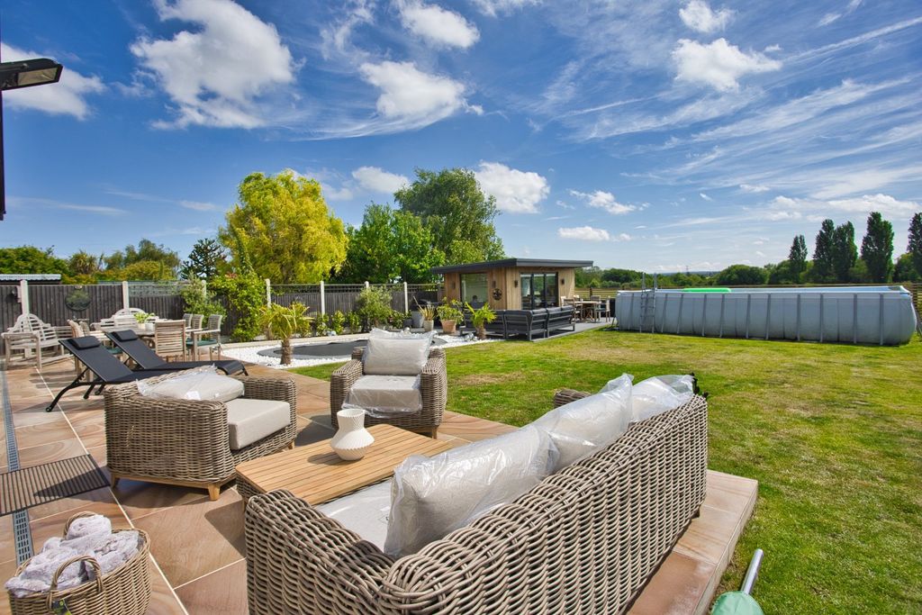 Additional image 8 of 4 bed detached house for saleMonkton Road, Minster, Ramsgate, Kent CT12