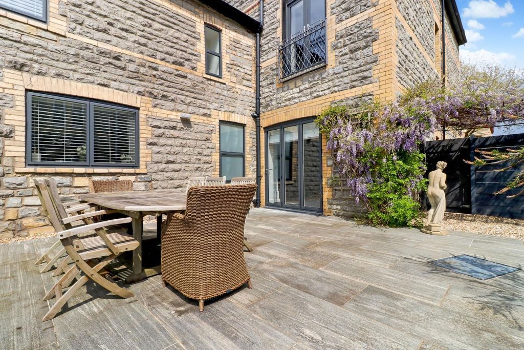Additional image 37 of 5 bed semi-detached house for salePlymouth Road, Penarth CF64