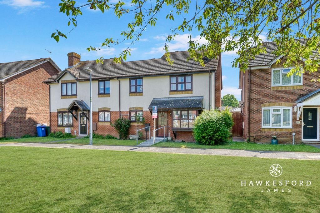 3 bed semi-detached house for saleVaughan Drive, Kemsley ME10