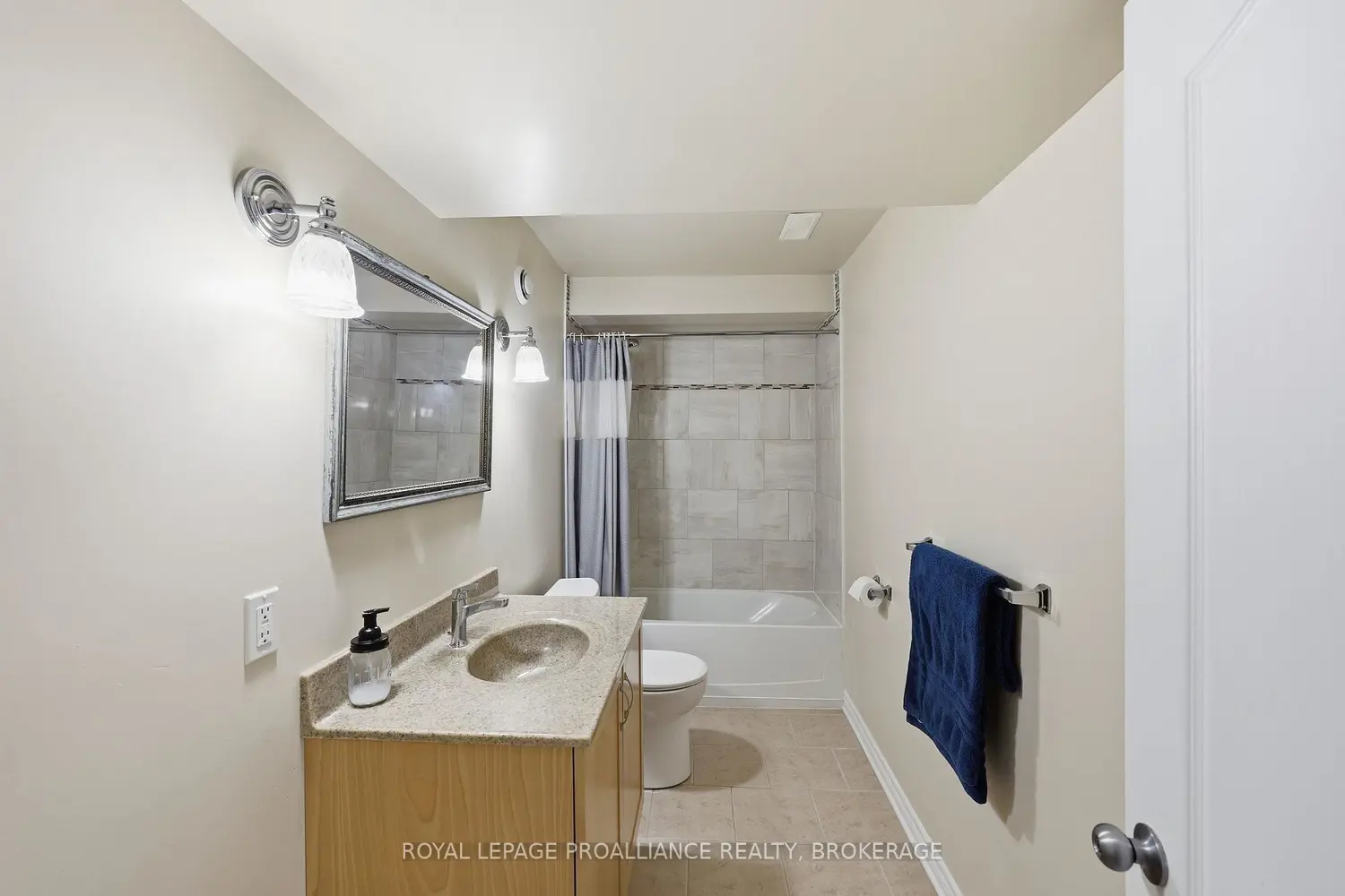 Additional image 10 of 680 Fieldstone Drive