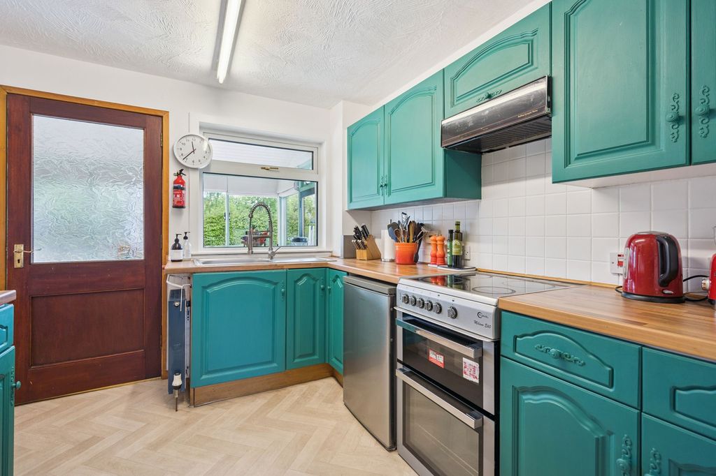 Additional image 7 of 4 bed detached house for saleBarnwell Road, Stirling FK9
