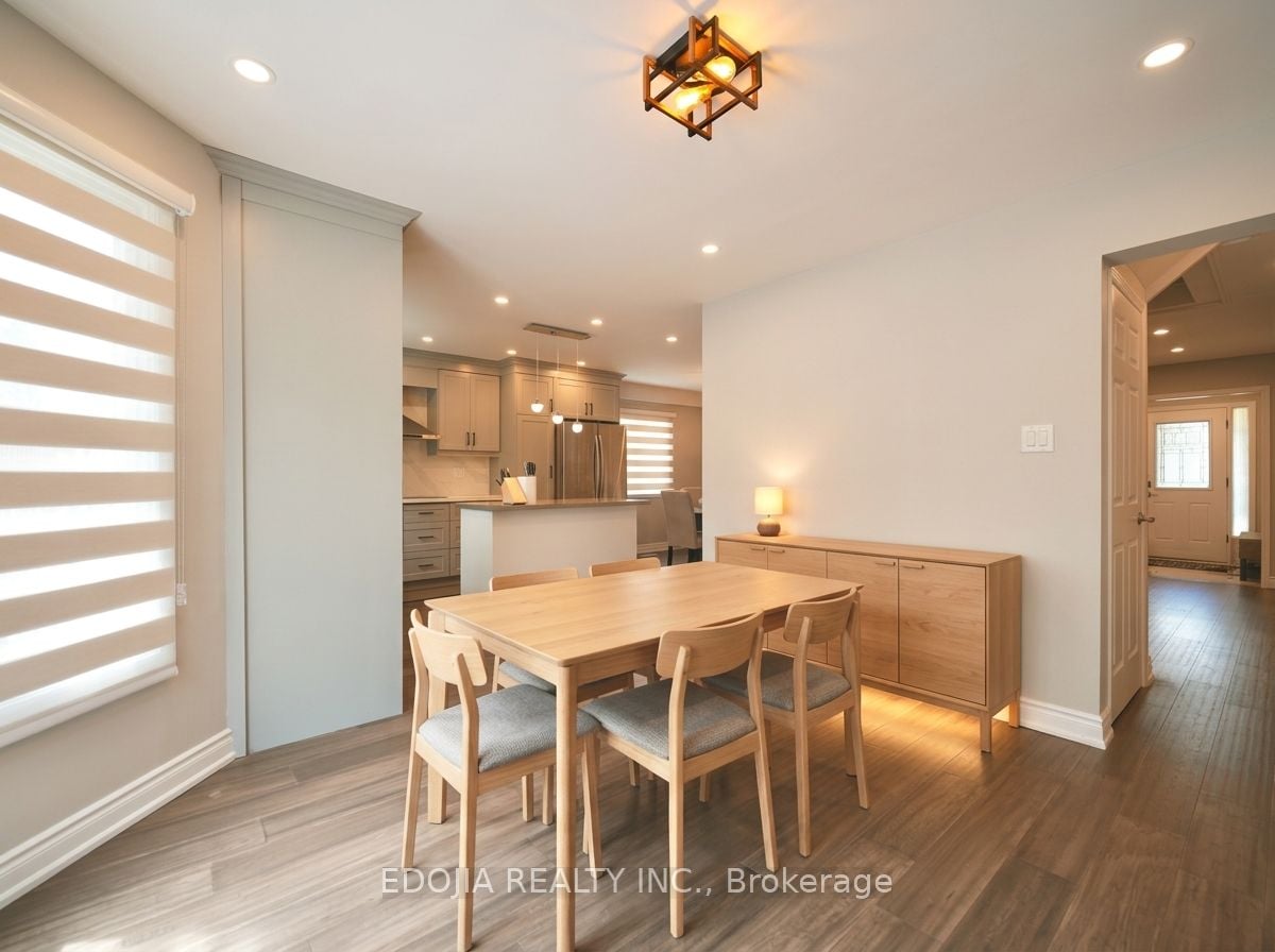 Additional image 5 of 136 Bristol Road, Newmarket, ON, L3Y 7W8