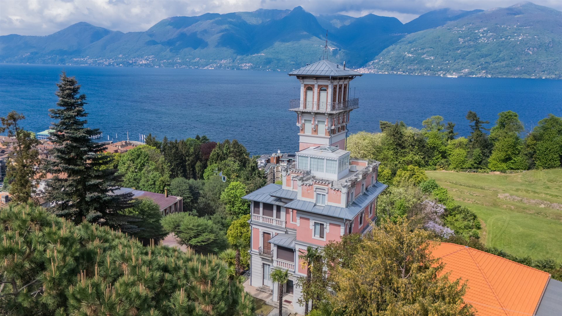 Additional image 3 of Luino (Varese)
