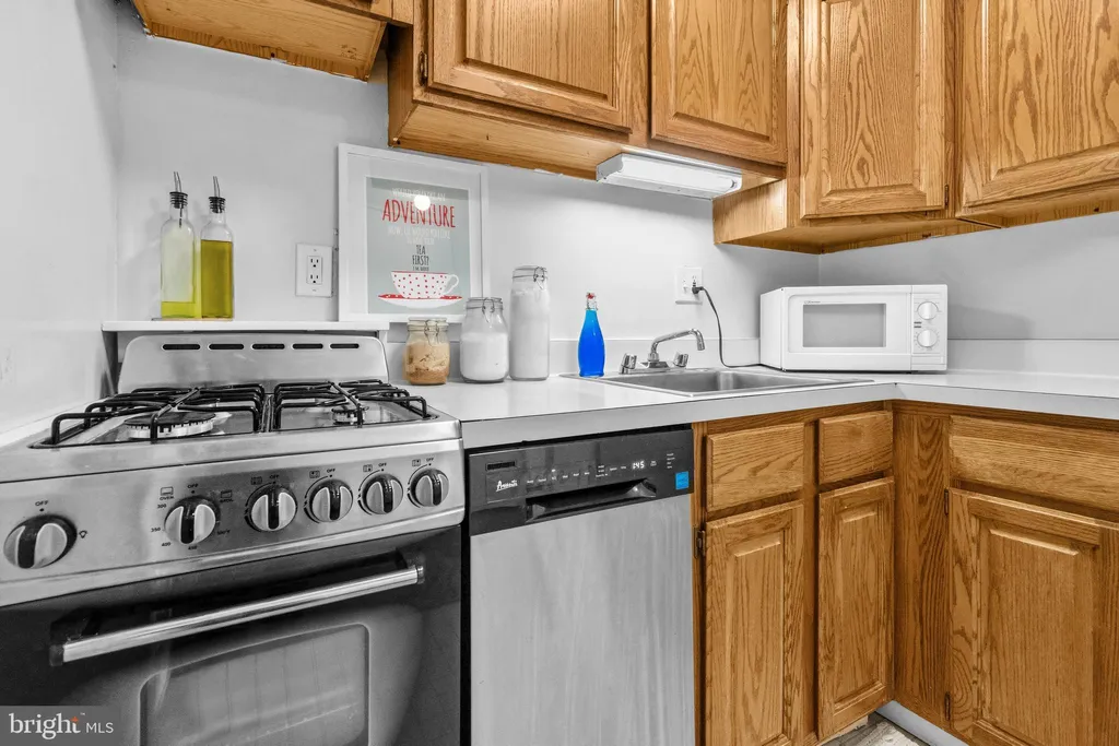 Additional image 6 of 240 M Street SW Unit E702, Washington, DC 20024