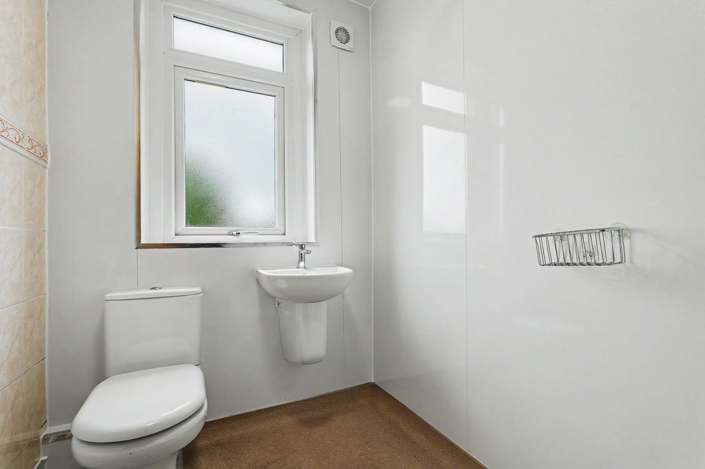 Additional image 14 of 2 bed flat for saleMuiryhall Street, Coatbridge ML5
