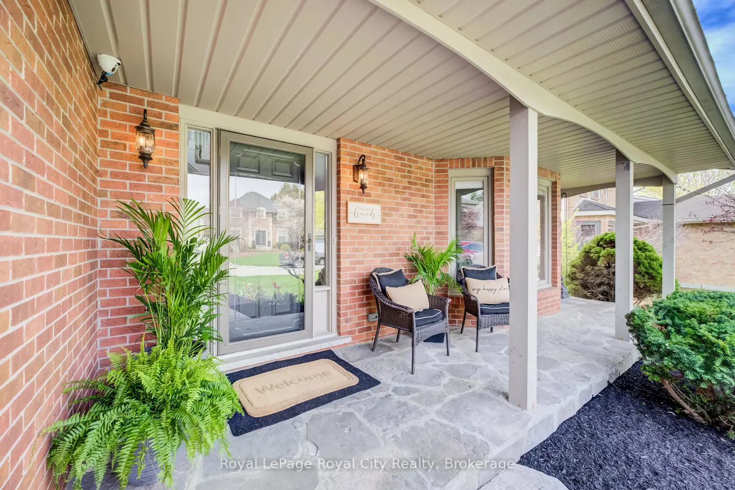 15 Joann Crescent