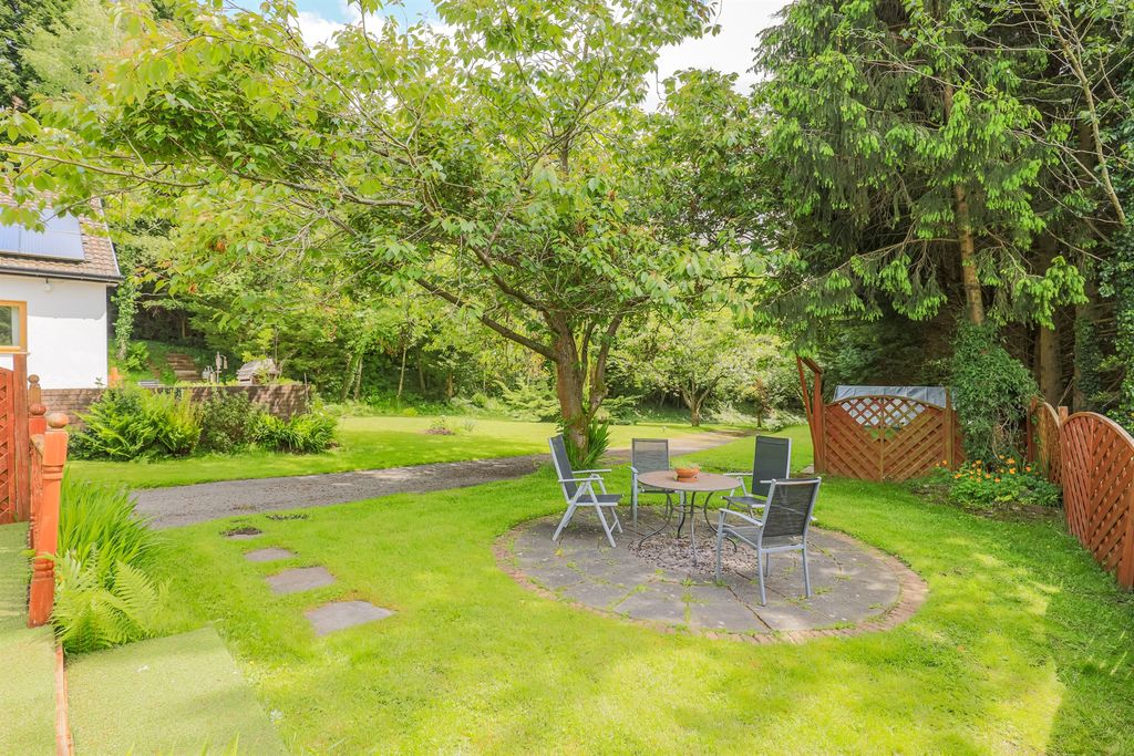 Additional image 5 of 7 bed detached house for saleTaff Merthyr House, Treharris CF46