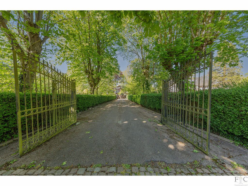 Additional image 35 of 6 bed detached house for saleKnighton Grange Road, Leicester LE2