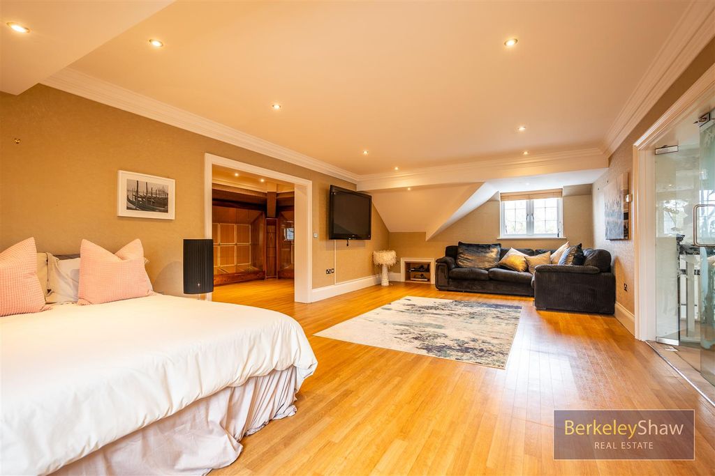 Additional image 40 of 6 bed detached house for saleVictoria Road, Freshfield L37