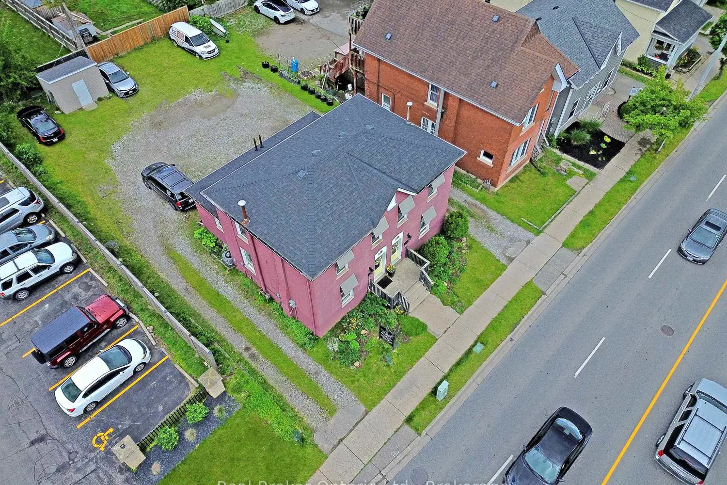 Additional image 5 of 275 Brant Avenue