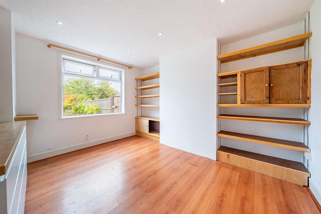 Additional image 4 of 3 bed semi-detached house for saleCarlyle Road, West Bridgford NG2
