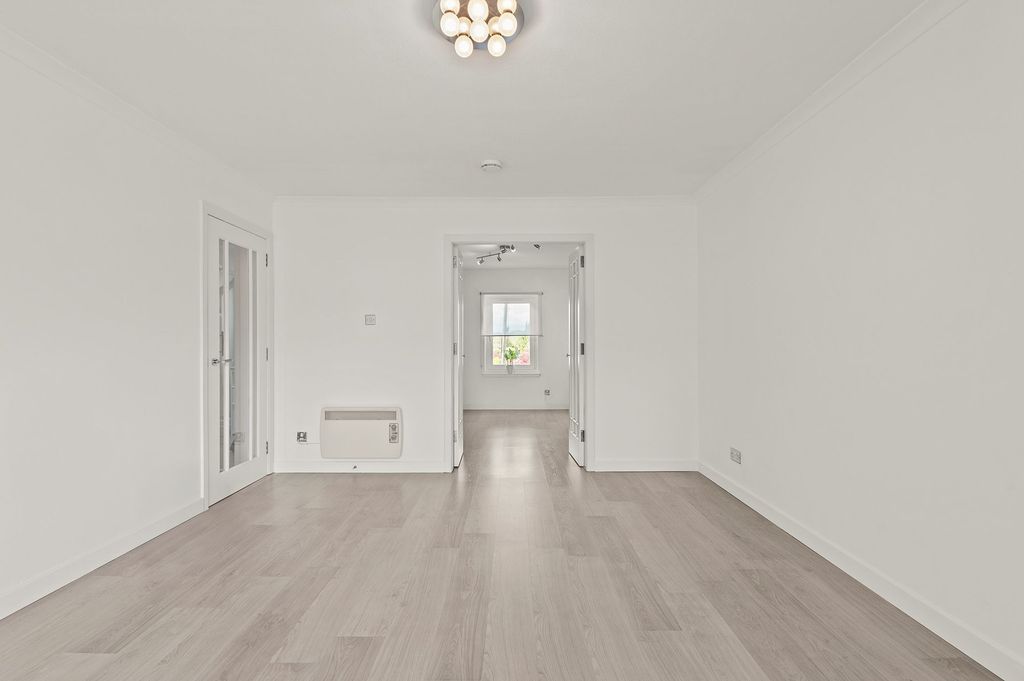 Additional image 6 of 3 bed flat for saleCarmichael Court, Bridge Of Allan FK9