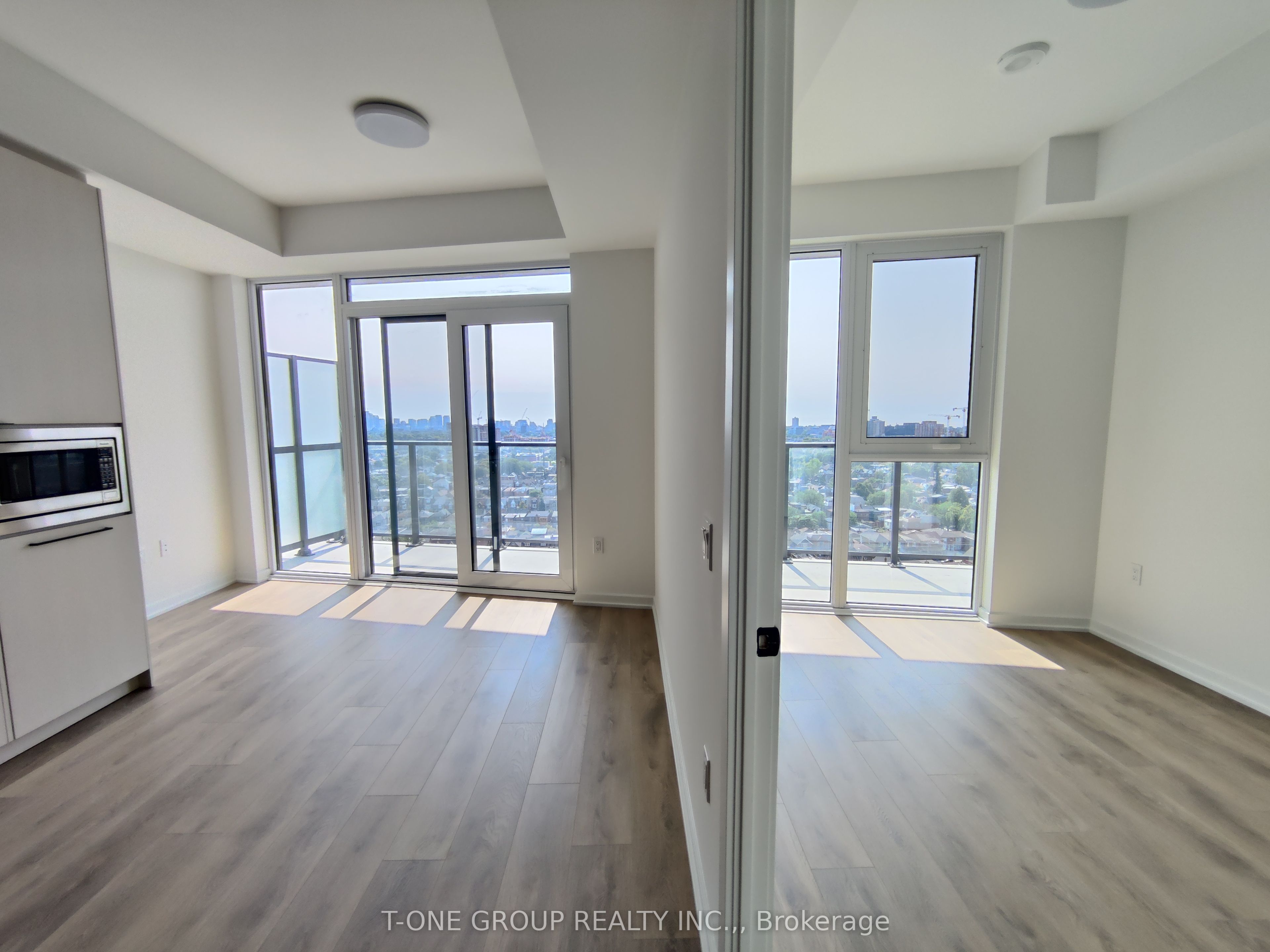 Additional image 5 of 1612-10 Graphophone Grove, Toronto, ON, M6H 0E5