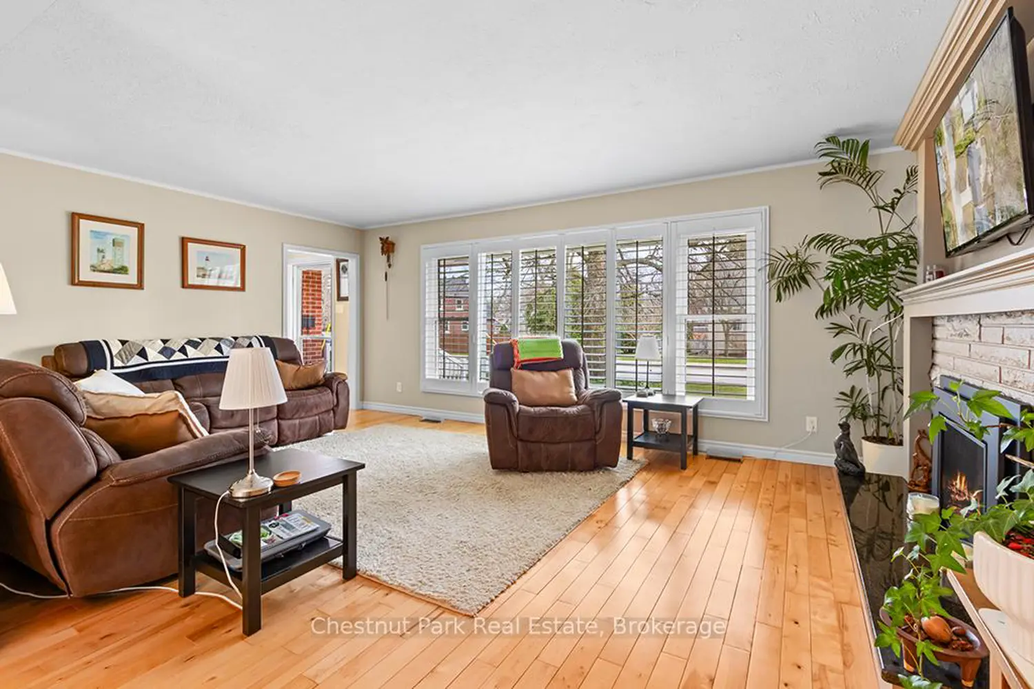 Additional image 3 of 360 2Nd Avenue