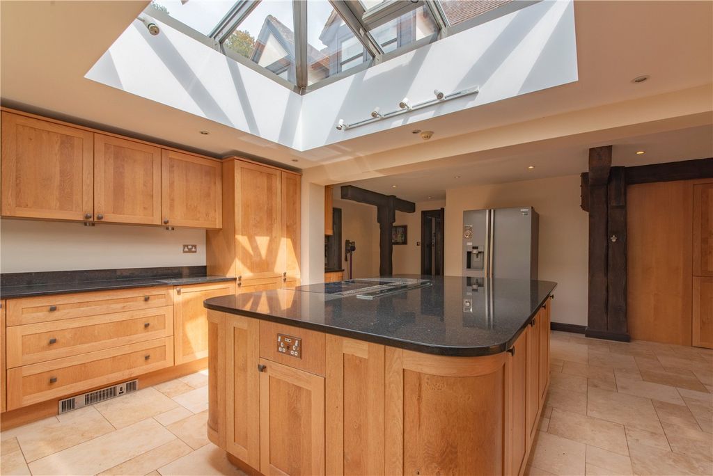 Additional image 6 of 5 bed detached house for saleSnelsmore Common, Newbury, Berkshire RG14