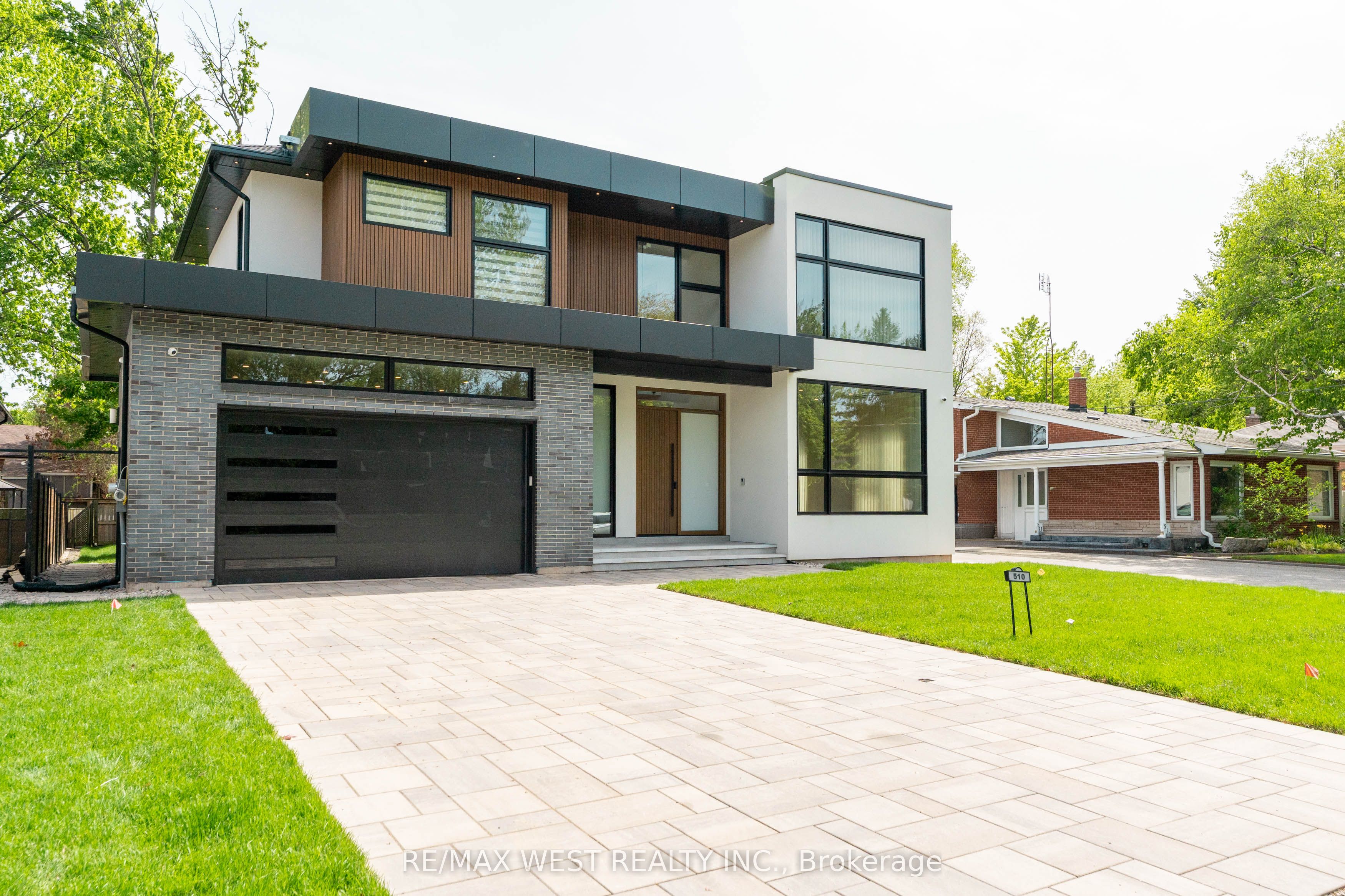 Additional image 2 of 510 Wellington Crescent, Oakville, ON, L6L 4X5