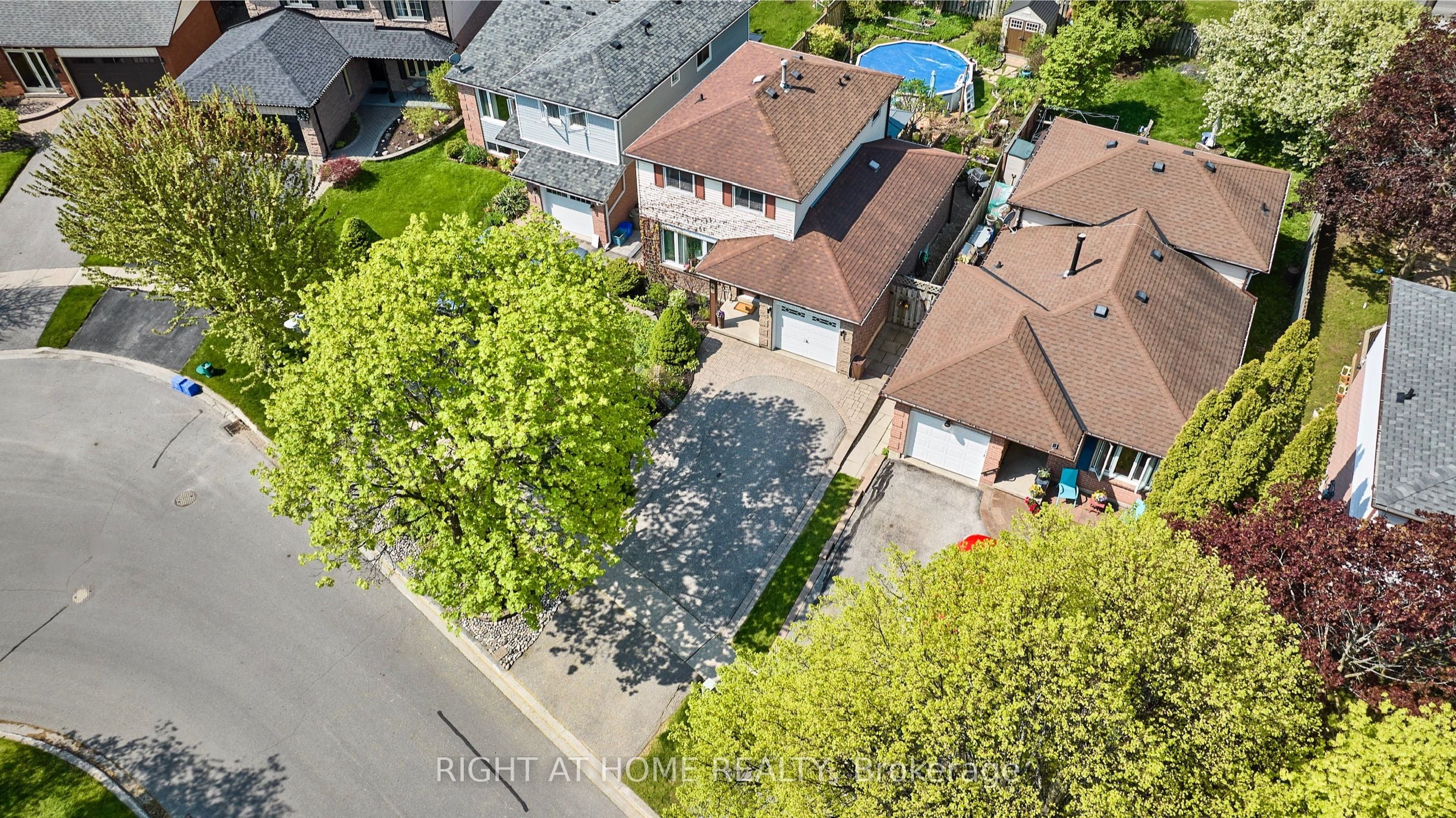71 Barley Mill Crescent, Clarington, ON, L1C 4E9 photo 2