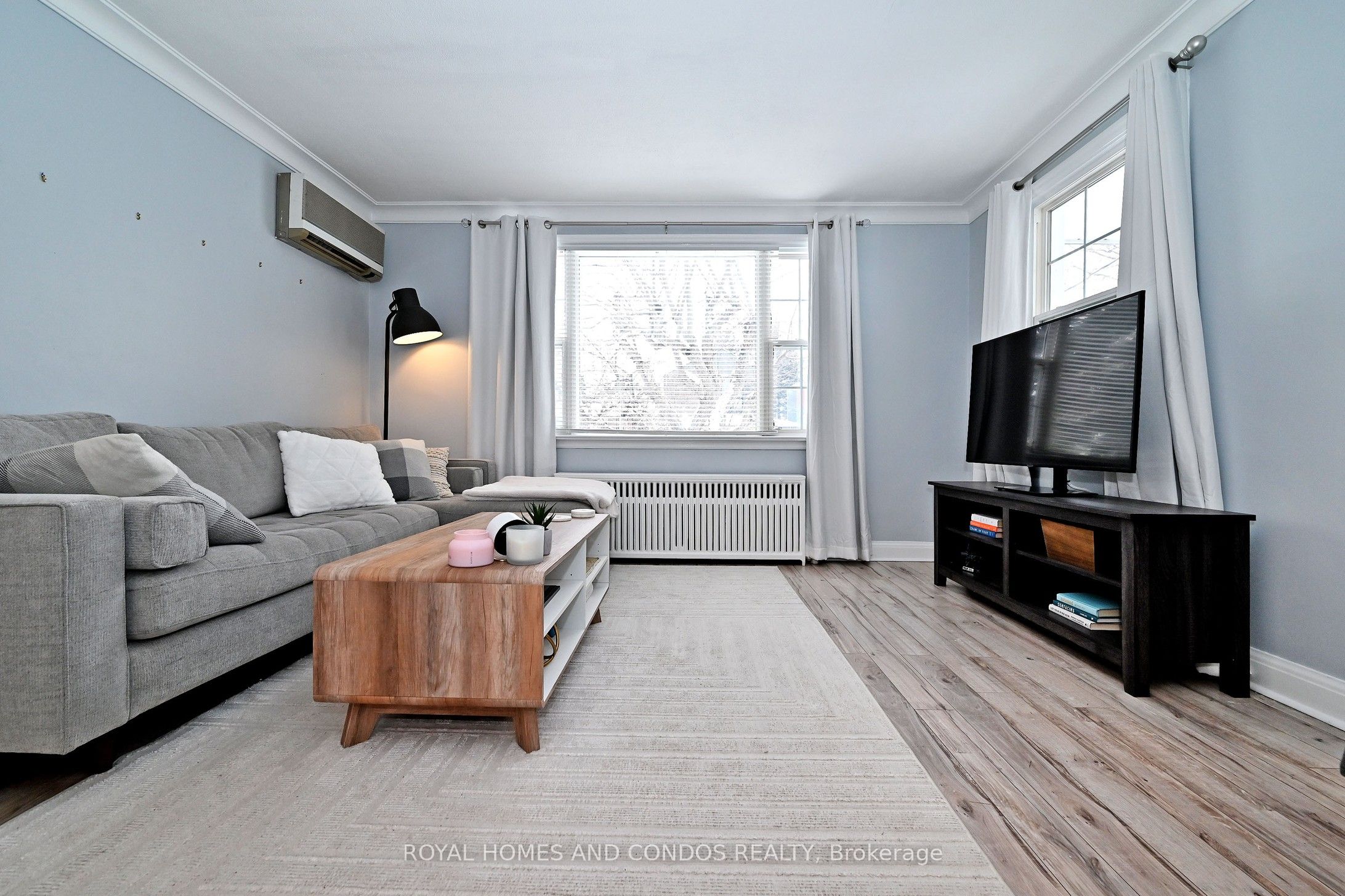 Additional image 6 of 13 Forty First Street, Toronto, ON, M8W 3N4