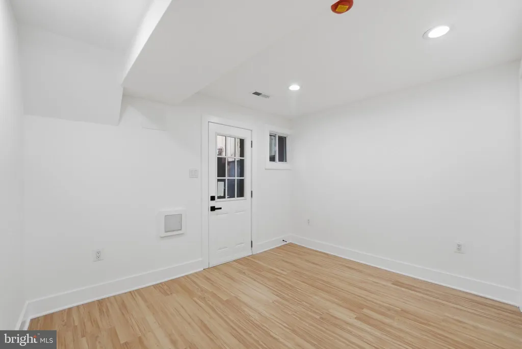 Additional image 43 of 129 Hamilton Street NW, Washington, DC 20011