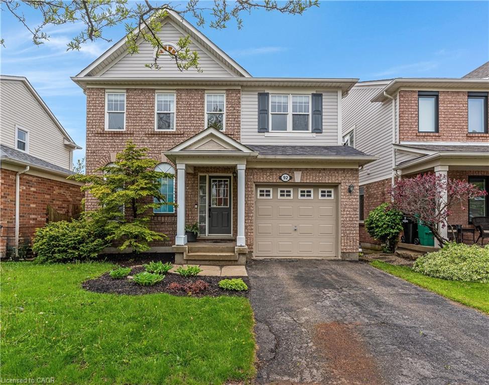 92 Baggs Crescent, Cambridge, ON, N1T 2E8