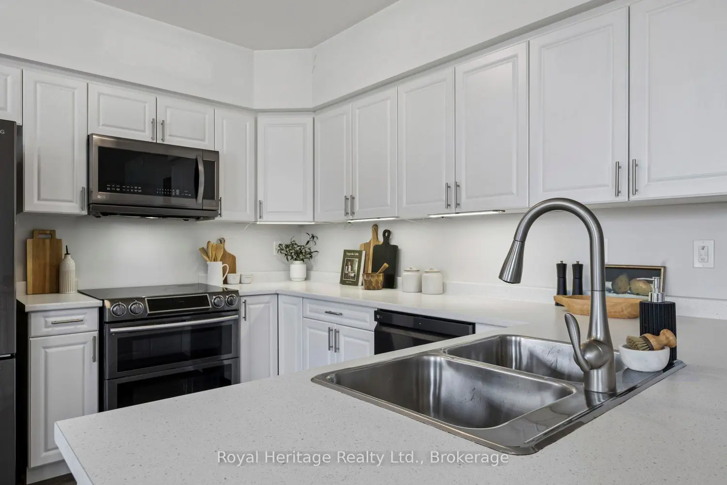 Additional image 6 of 450 Lonsberry Drive 304