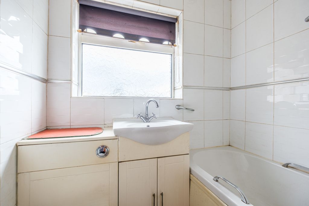 Additional image 13 of 2 bed flat for saleKilbrennan Drive, Motherwell ML1