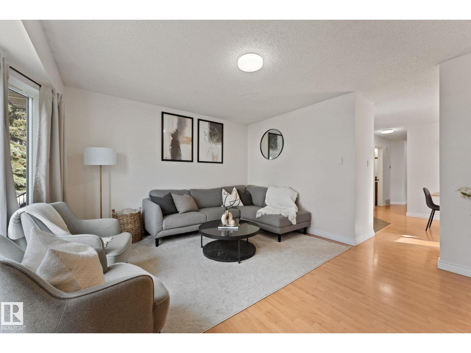 Additional image 3 of 4621 126 Avenue NW, Edmonton, AB, T5A4L1