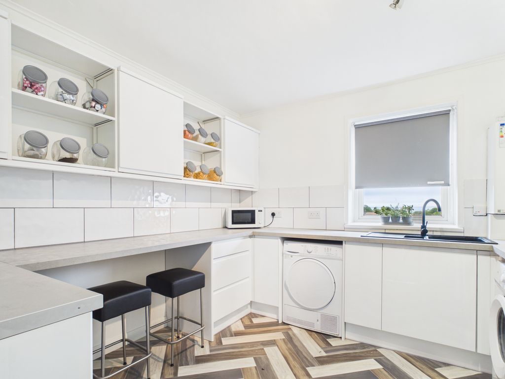 Additional image 15 of 3 bed flat for saleLennox Drive, Clydebank G81