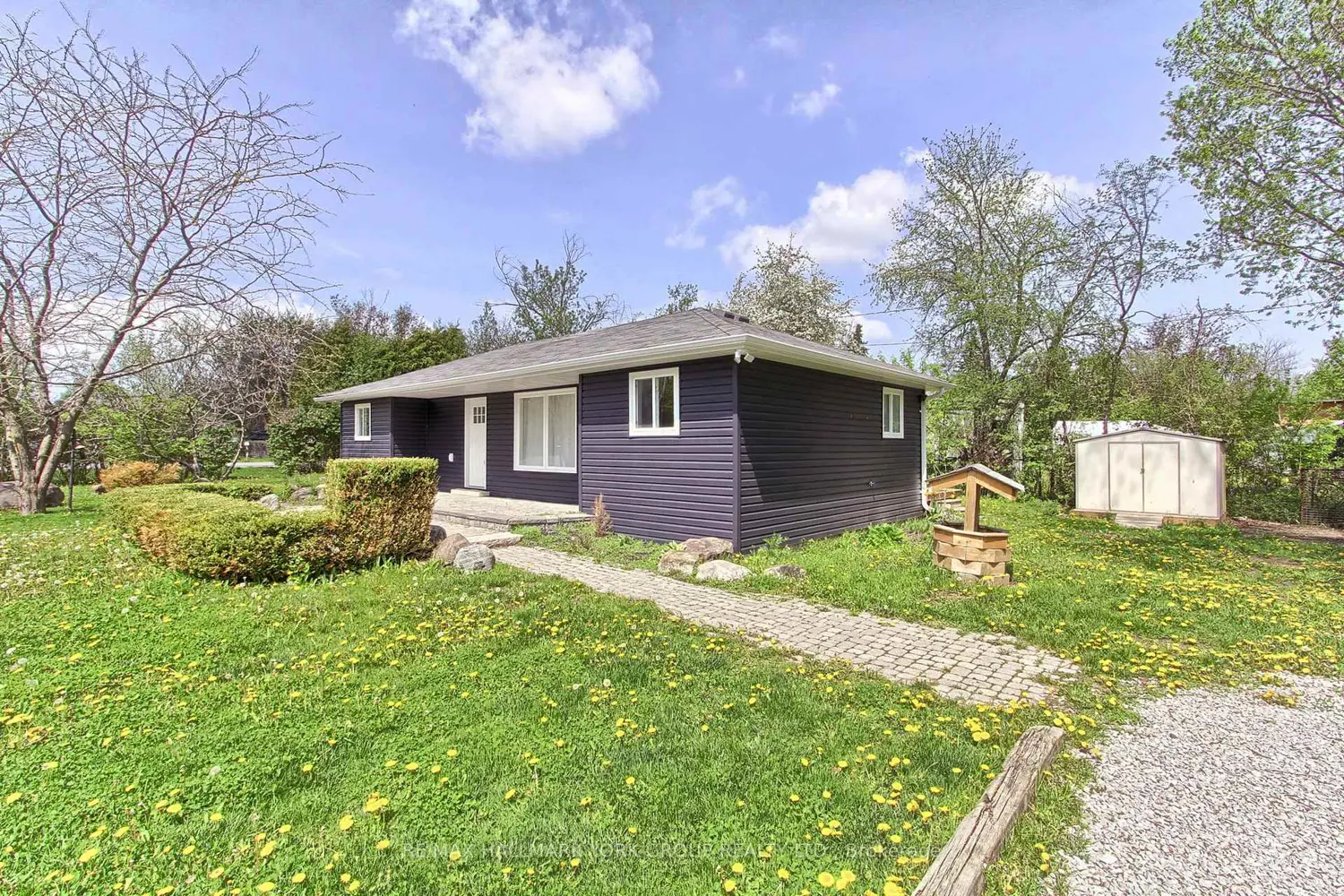 32 Larch Lane photo 4