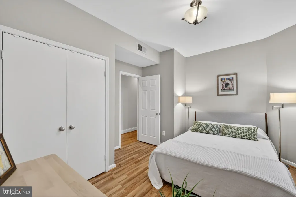 Additional image 20 of 719 5th Street NE Unit 3, Washington, DC 20002