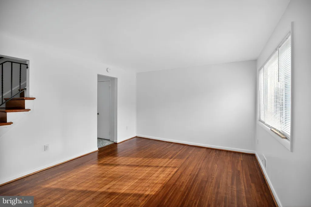 1432 41st Street SE, Washington, DC 20020 photo 4