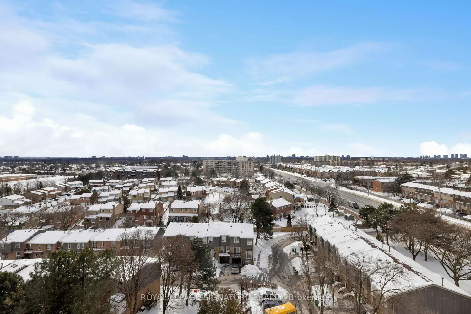 Additional image 13 of 880 Dundas Street 909