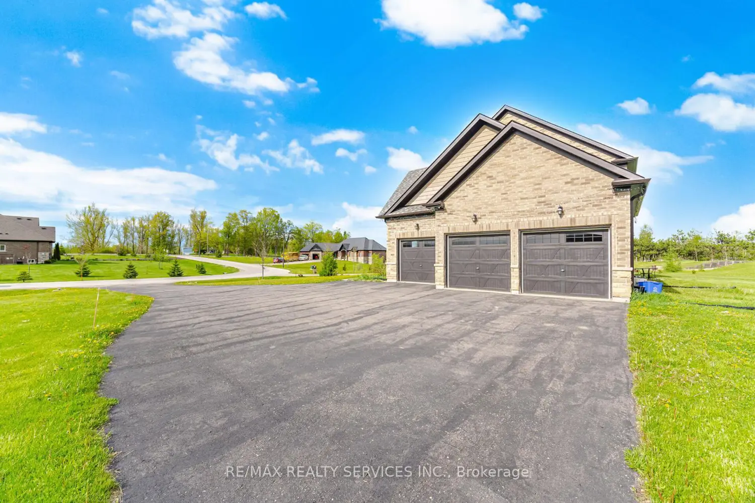Additional image 3 of 26 Country Meadows Drive