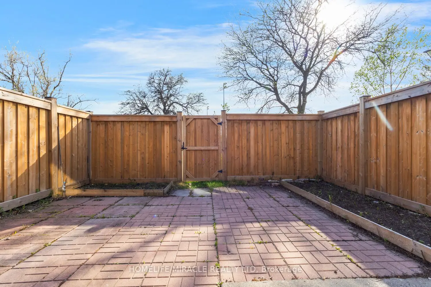 Additional image 18 of 7450 Darcel Avenue 13