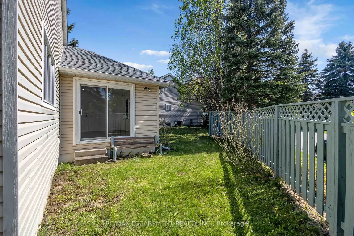 Additional image 10 of 375 Silverbirch Boulevard