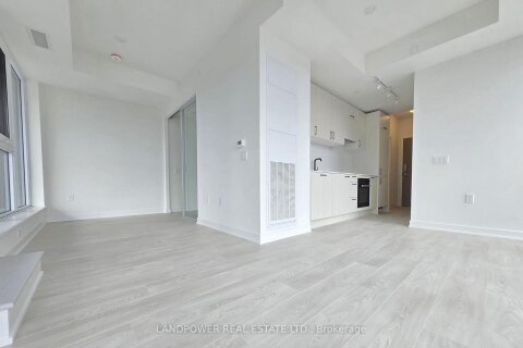 Additional image 8 of 611-5 Quarrington Lane, Toronto, ON, M3C 0S5