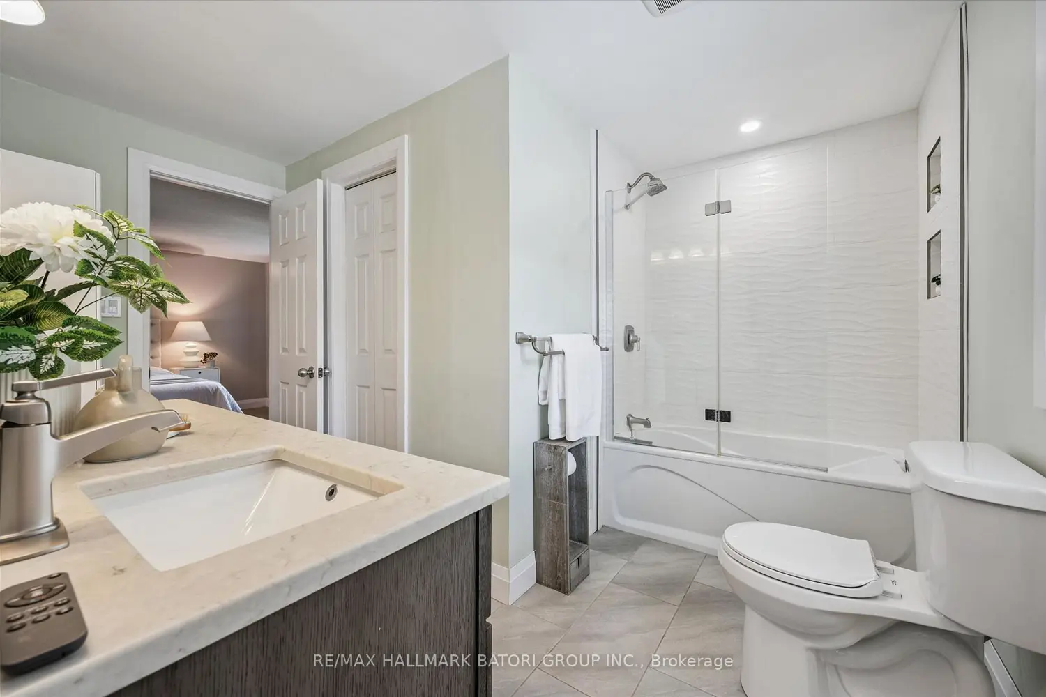 Additional image 12 of 38 Deerwood Crescent