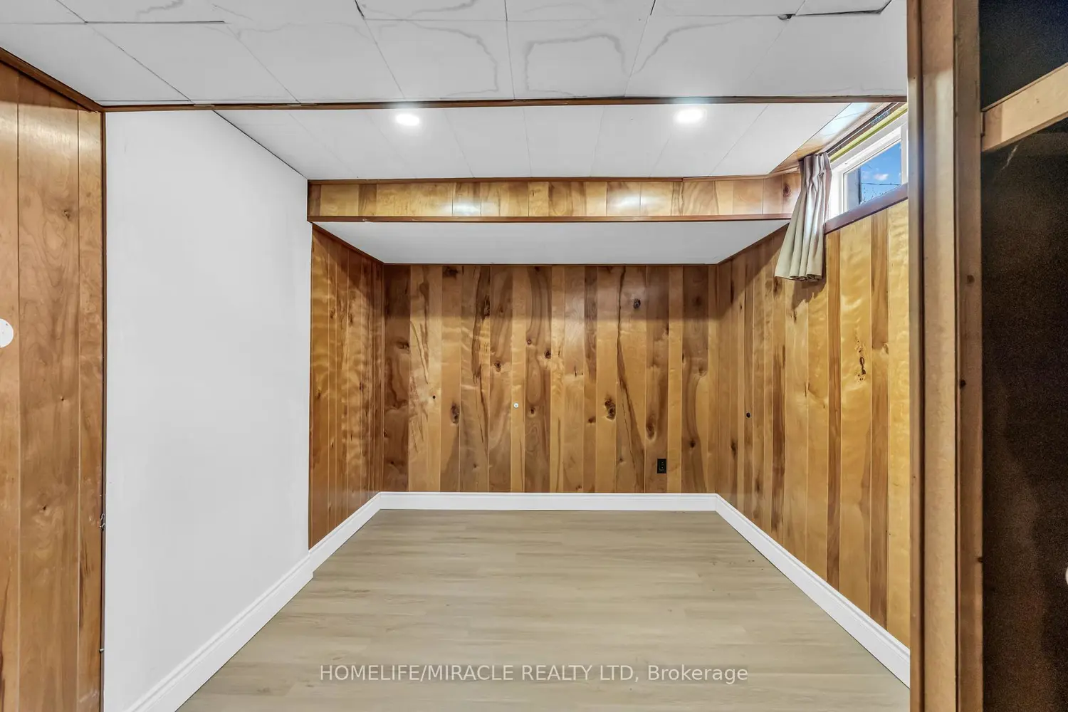 Additional image 14 of 205 Burlington Street