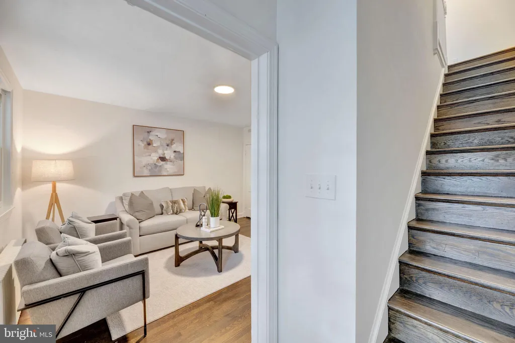Additional image 6 of 424 19th Street NE, Washington, DC 20002