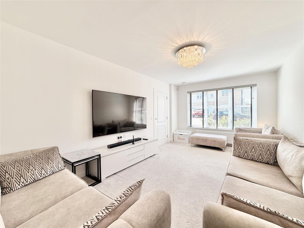 Additional image 2 of 5 bed detached house for saleJersey Lane, Hamilton ML3