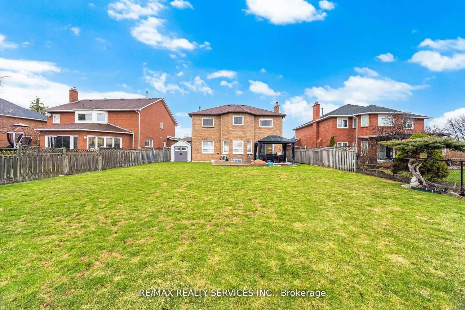 Additional image 19 of 62 Fernbrook Crescent