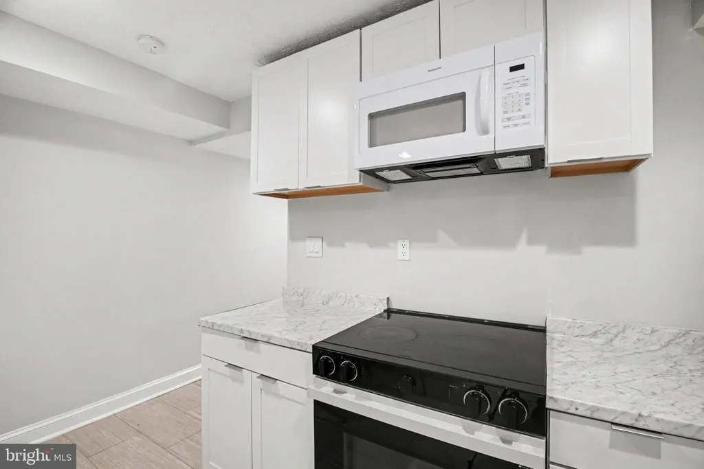 Additional image 23 of 219 P Street NW, Washington, DC 20001