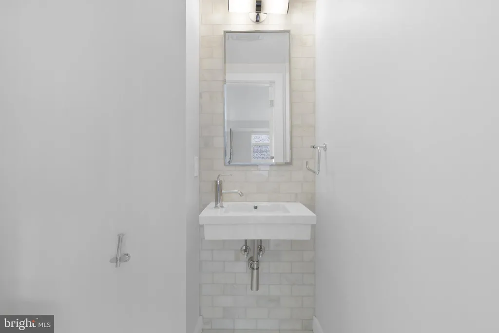 Additional image 21 of 2225 California Street NW Unit 302, Washington, DC 20008