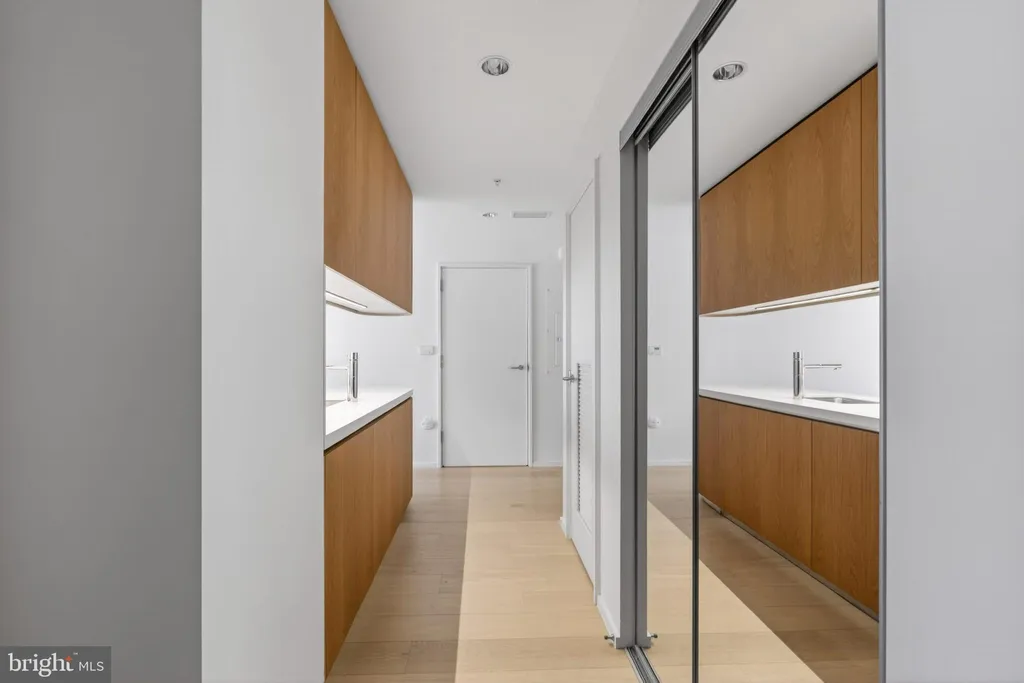 Additional image 39 of 925 H Street NW Unit 606, Washington, DC 20001