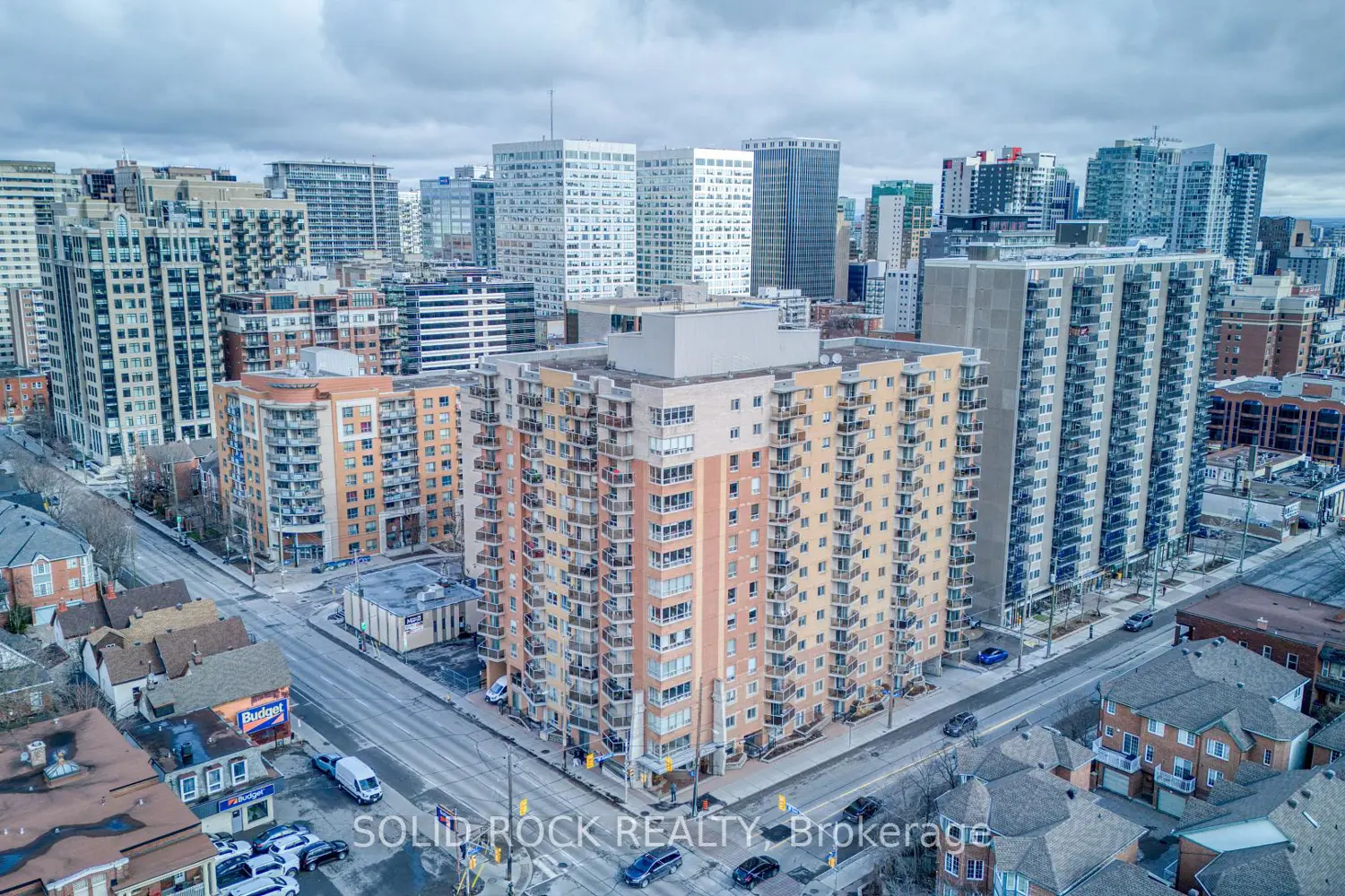 Additional image 19 of 429 Somerset Street 209