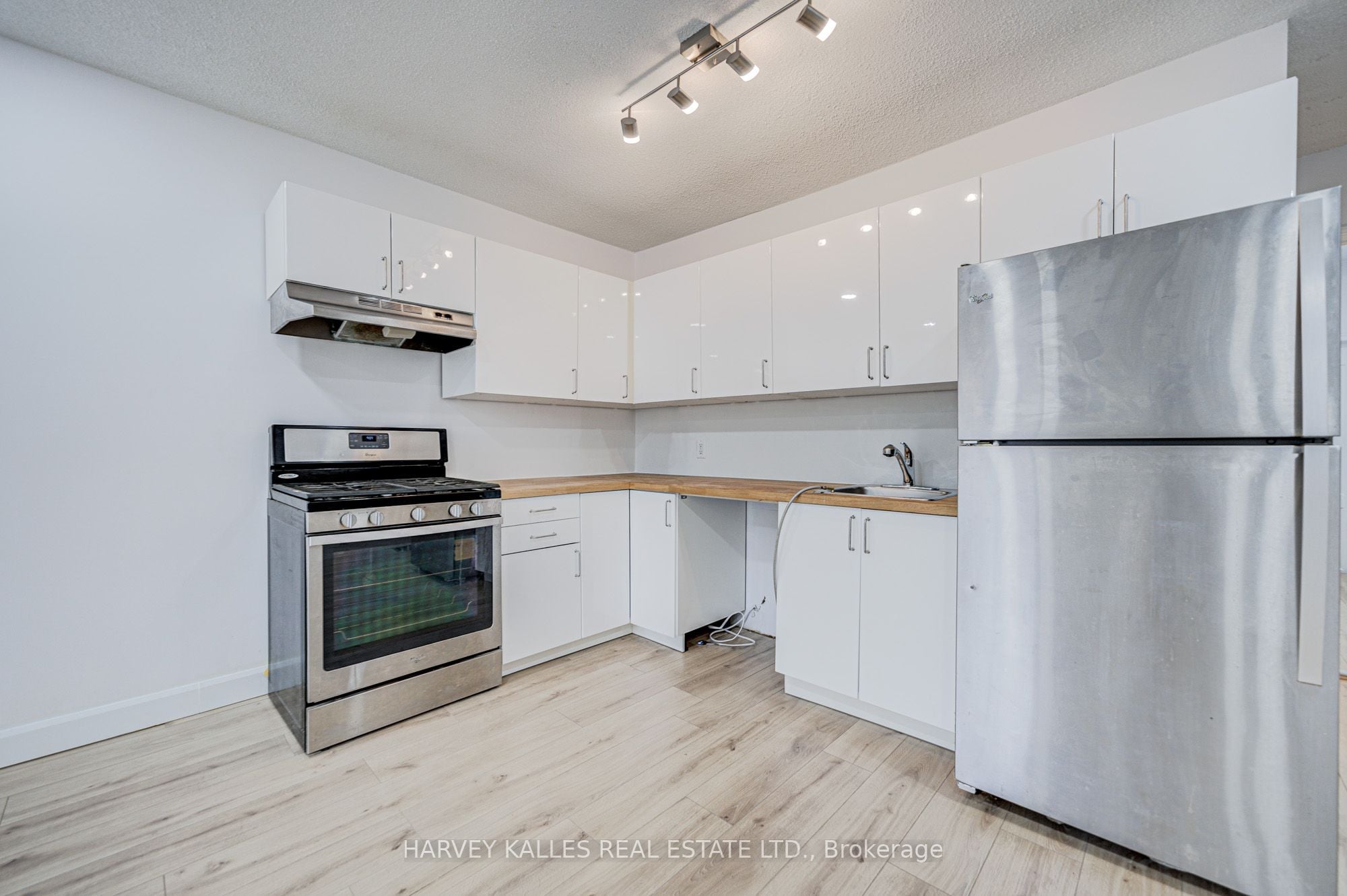 Additional image 6 of Lower-184 Cedric Avenue, Toronto, ON, M6C 3X8
