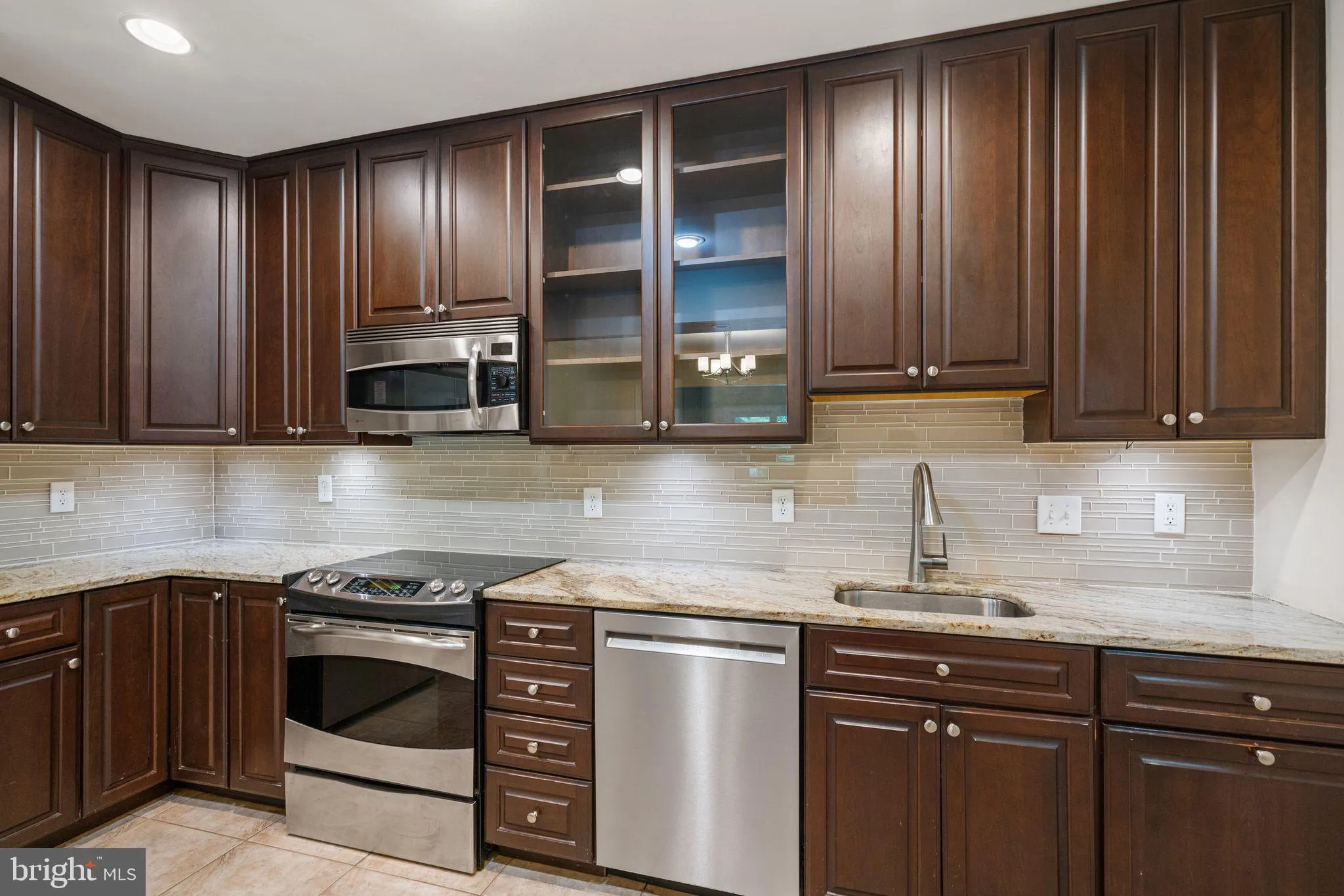 Additional image 64 of 3231 Sutton Place NW Unit D, Washington, DC 20016