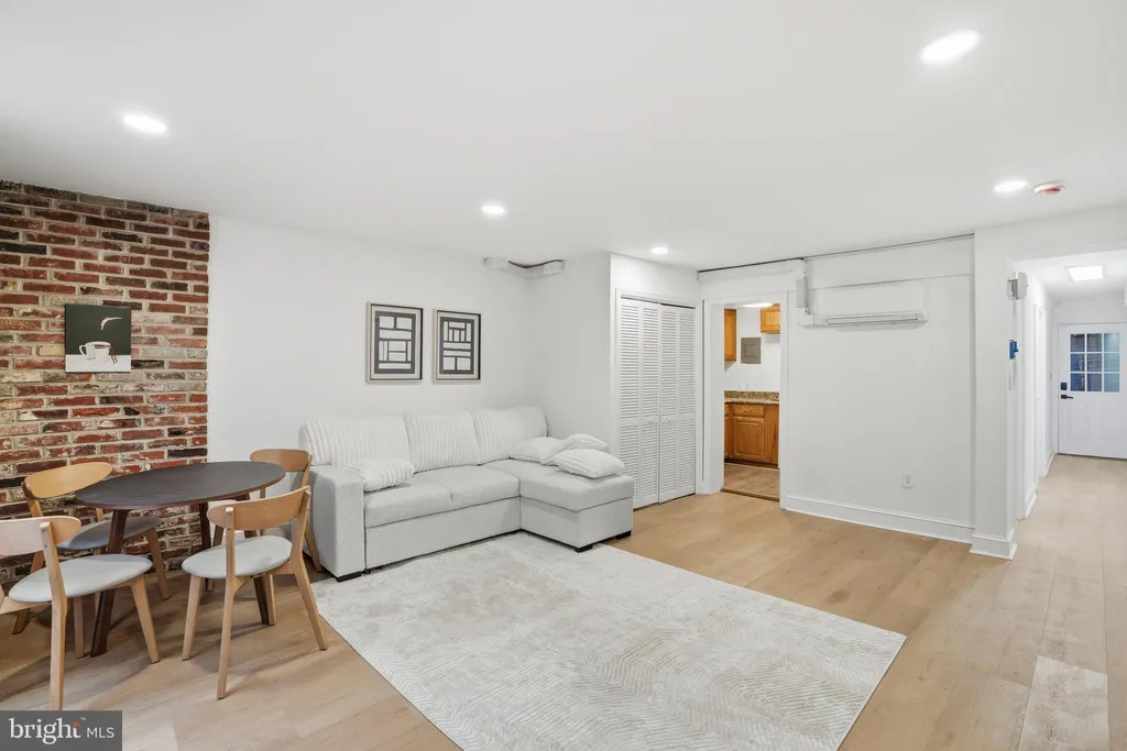 Additional image 18 of 313 C Street SE, Washington, DC 20003